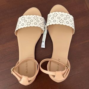 NWT old navy sandle